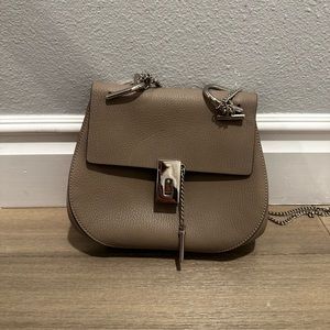 Authentic brand new drew bag in a beautiful taupe color